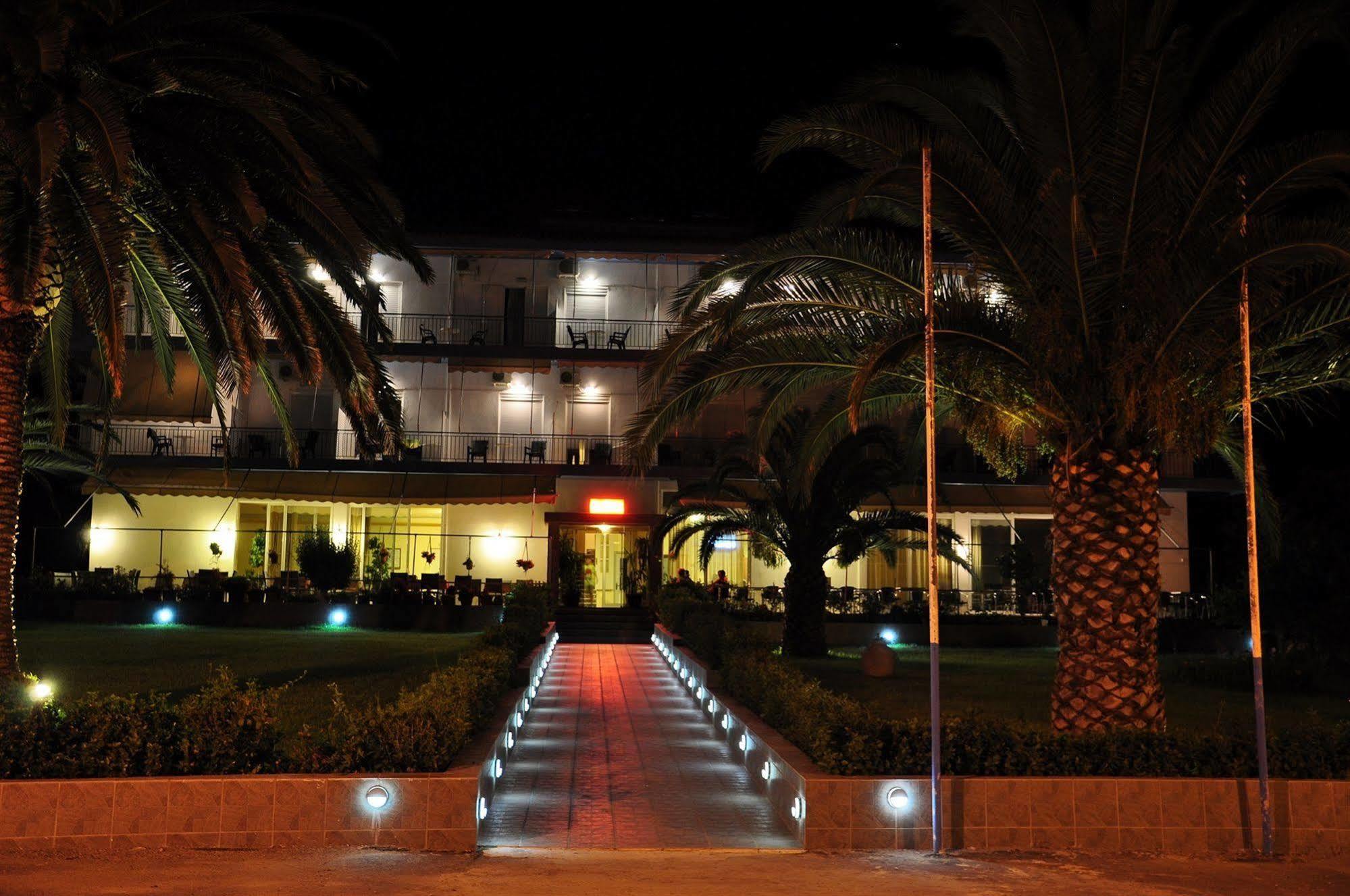 Elena Hotel Arkitsa Ngoại thất bức ảnh